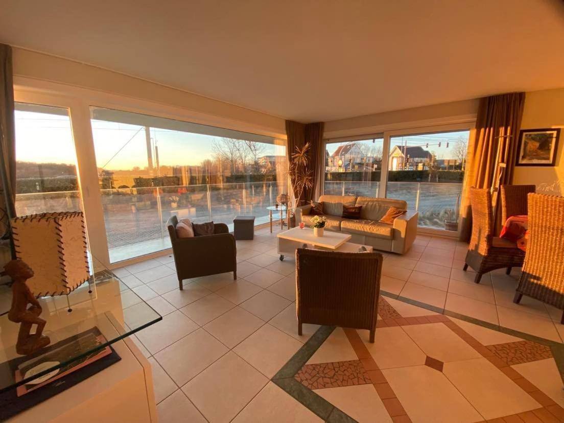 Seadream - Modern, Sunny With Big Terraces & Open View - Very Close To Sea, Beach, Shops, Restaurants & Beach Bars Nieuwpoort Ngoại thất bức ảnh